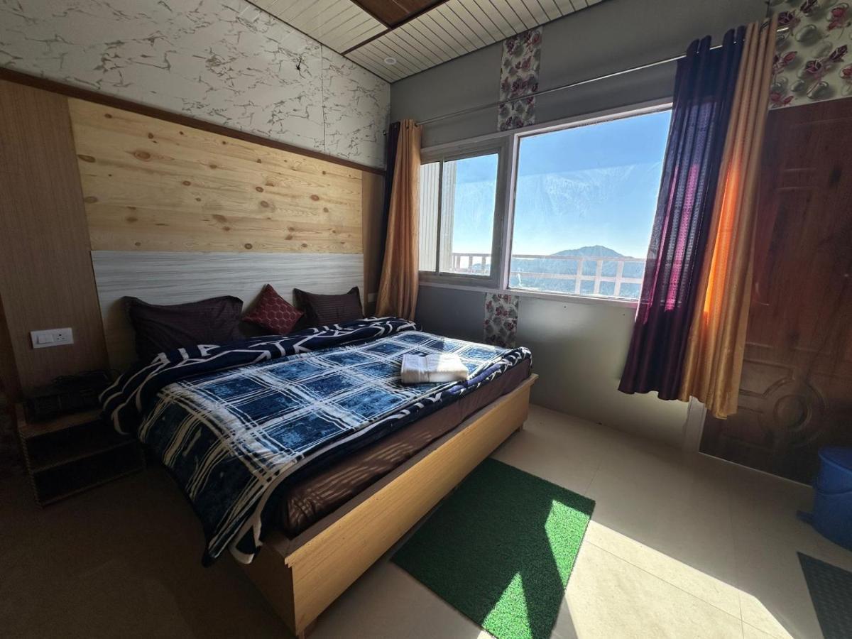 Kanatal'S Valley View Inn Dış mekan fotoğraf